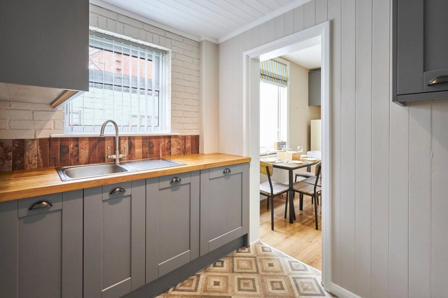 Pass The Keys Modern Home In A Seaside Town Seaham Bagian luar foto