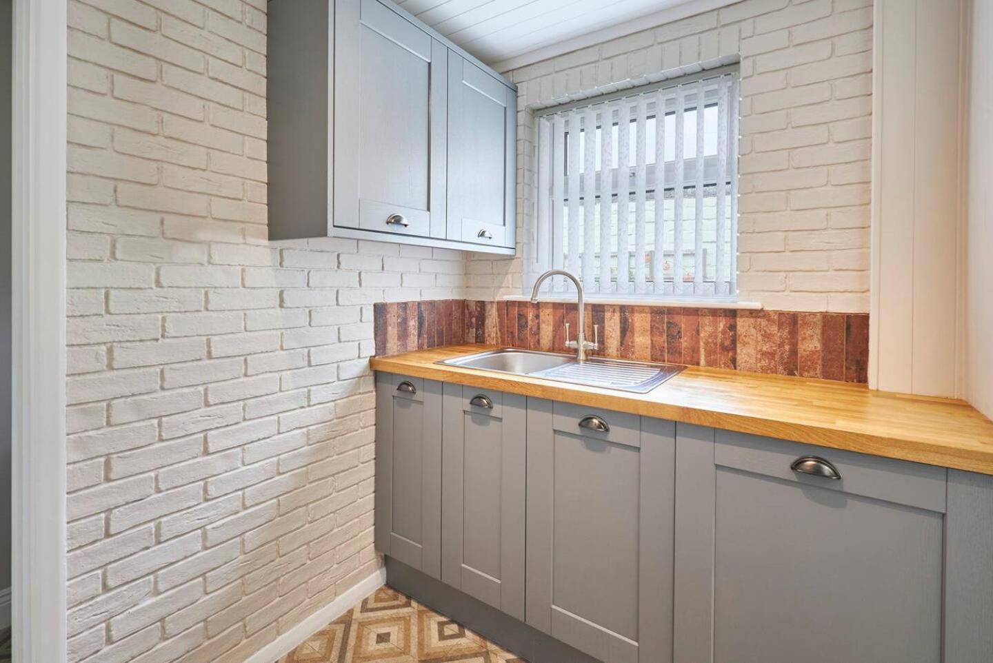 Pass The Keys Modern Home In A Seaside Town Seaham Bagian luar foto