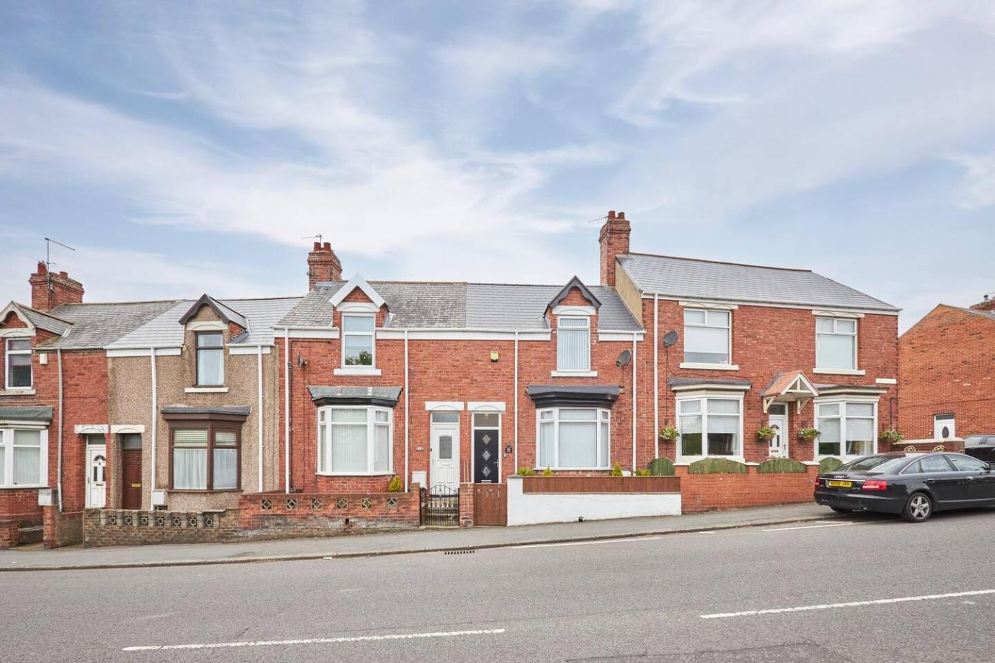 Pass The Keys Modern Home In A Seaside Town Seaham Bagian luar foto